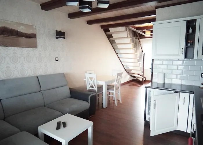 Lesny Zakatek * Dziemiany